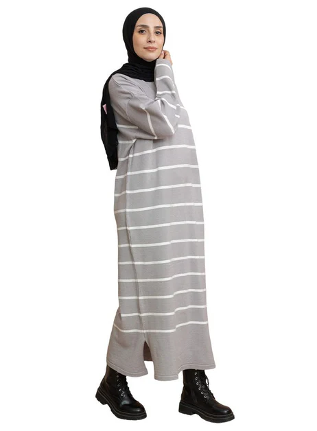 فستان مقلم طويل